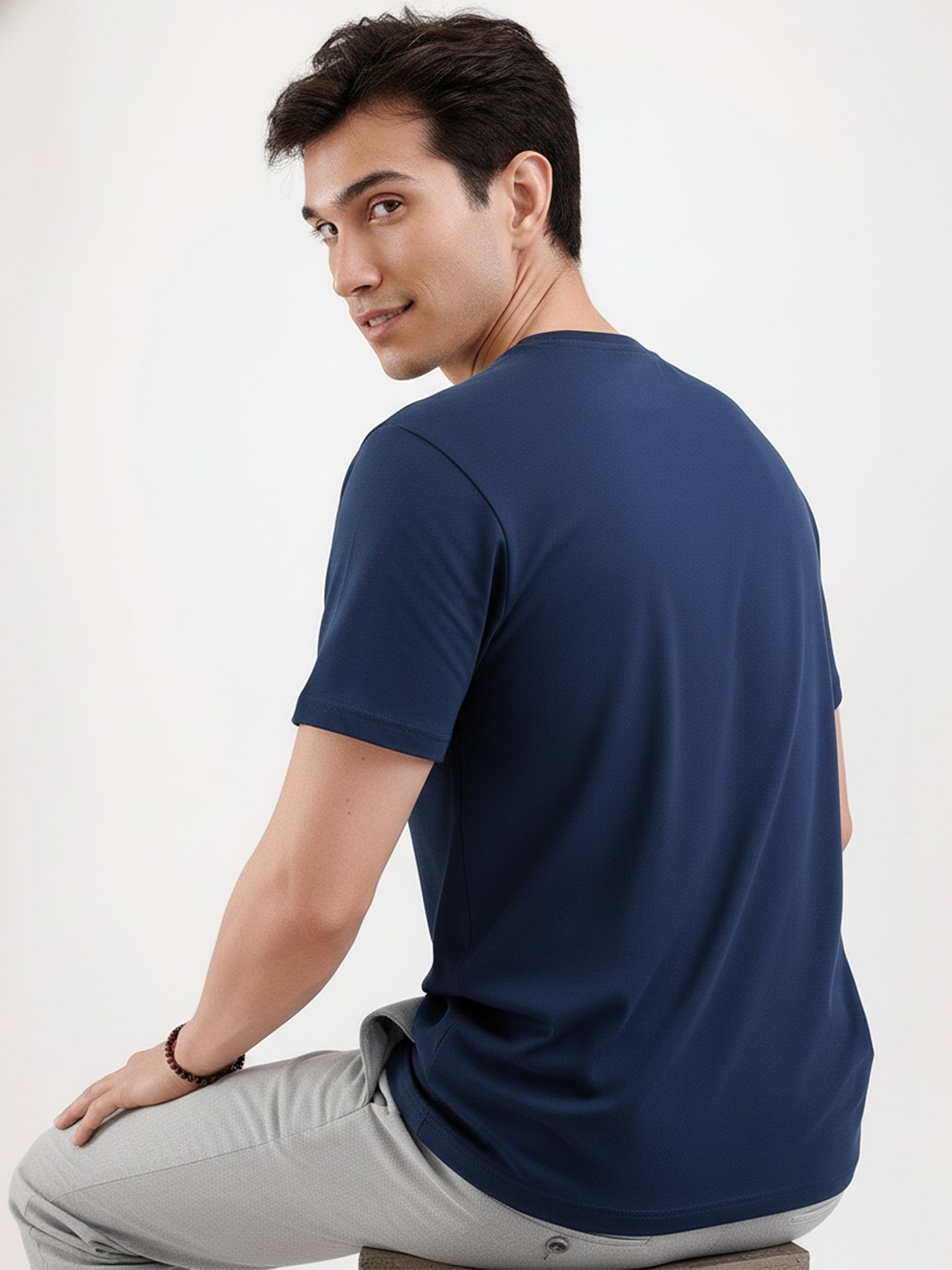 Basic Regular Fit T-Shirt For Men - Navy Blue