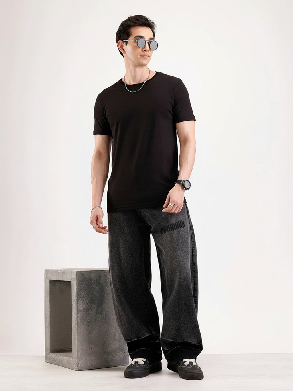 Basic Regular Fit T-Shirt For Men - Black