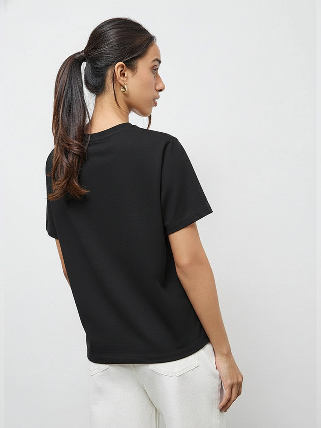 Basic Regular Fit T-Shirt For Women - Black